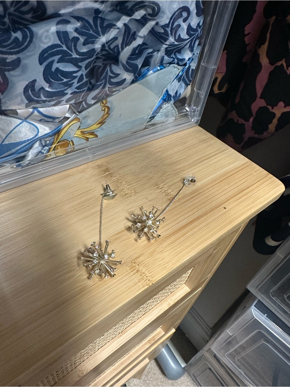 Kendra Scott Silver Starburst Chain Drop Earrings